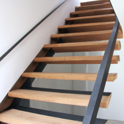 Construire un Escalier de Secours Conforme aux Normes Chateauroux